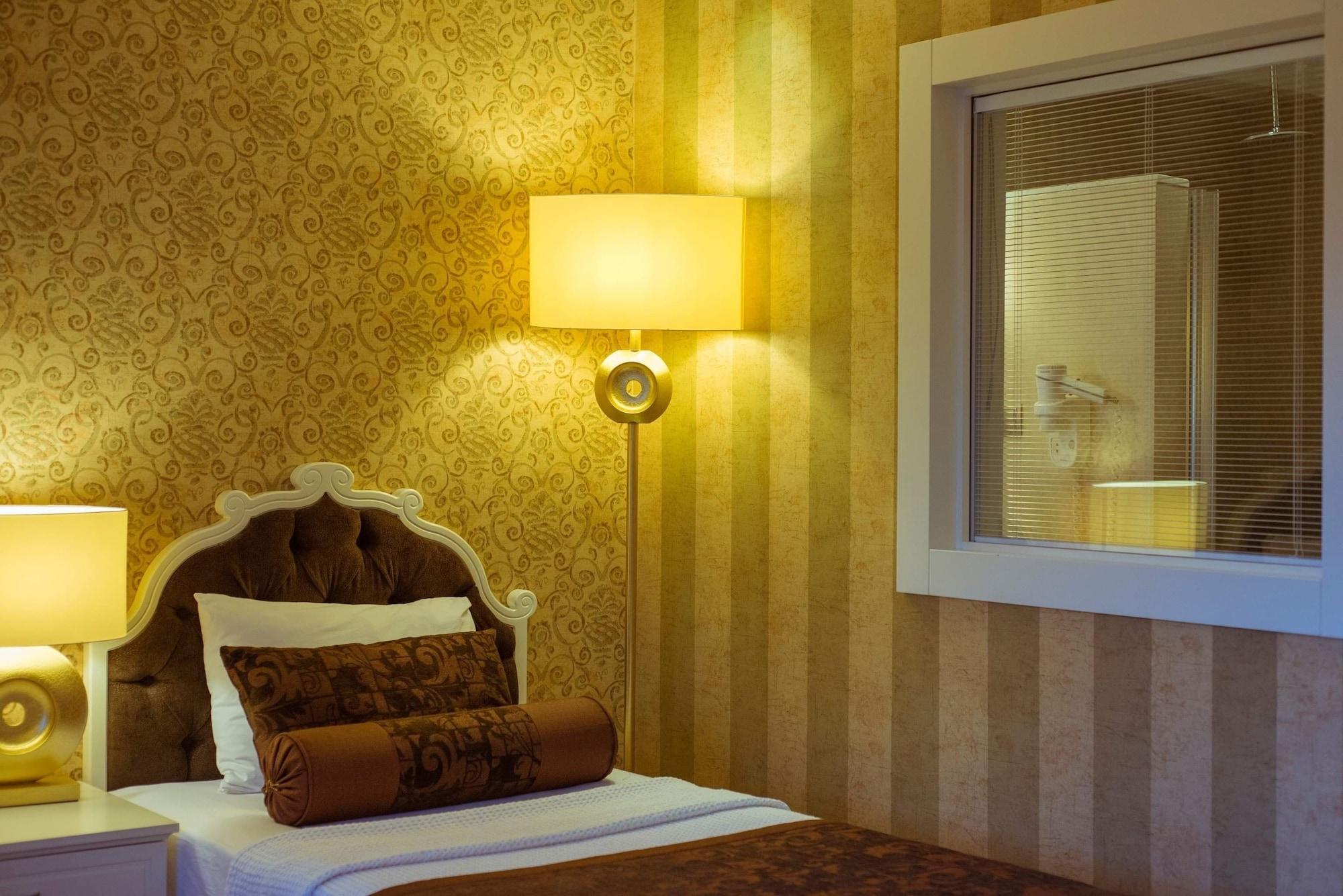 Han Deluxe Hotel โอลลุนเดนิซ ภายนอก รูปภาพ